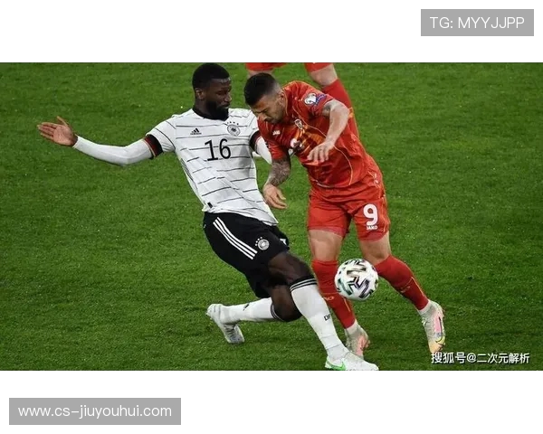 2025年班德足球最新阵容解析与球员表现分析